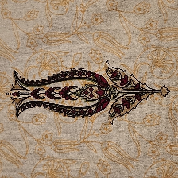 NWOT hand block printed bed sheets with pillow case. - Picture 3 of 5